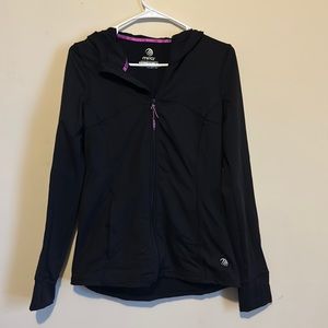 Women’s zip up jacket/sweatshirt